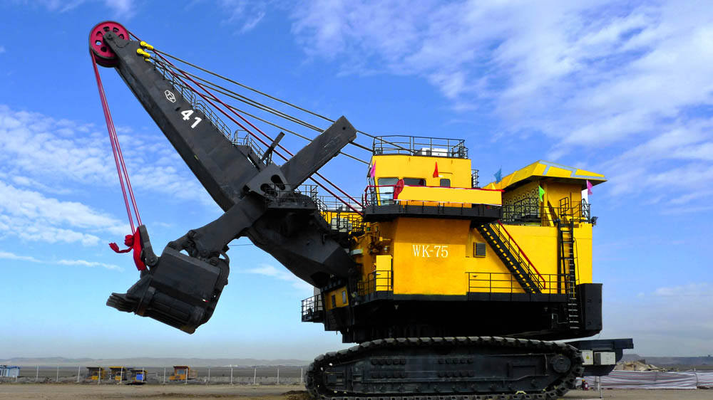 大型挖掘機代表性產品——WK-75礦用挖掘機